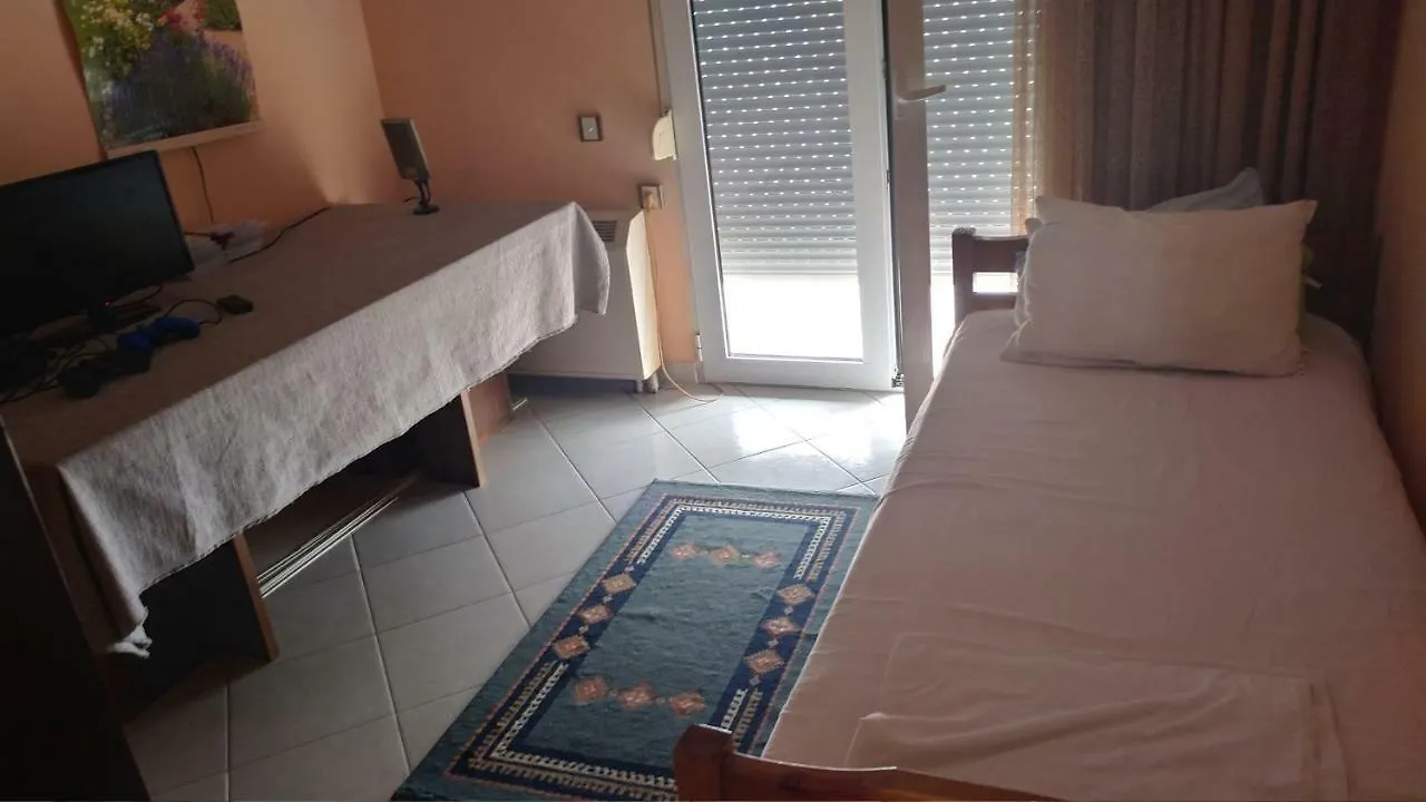 Koukmaris House Apartment Epanomi Homestay
